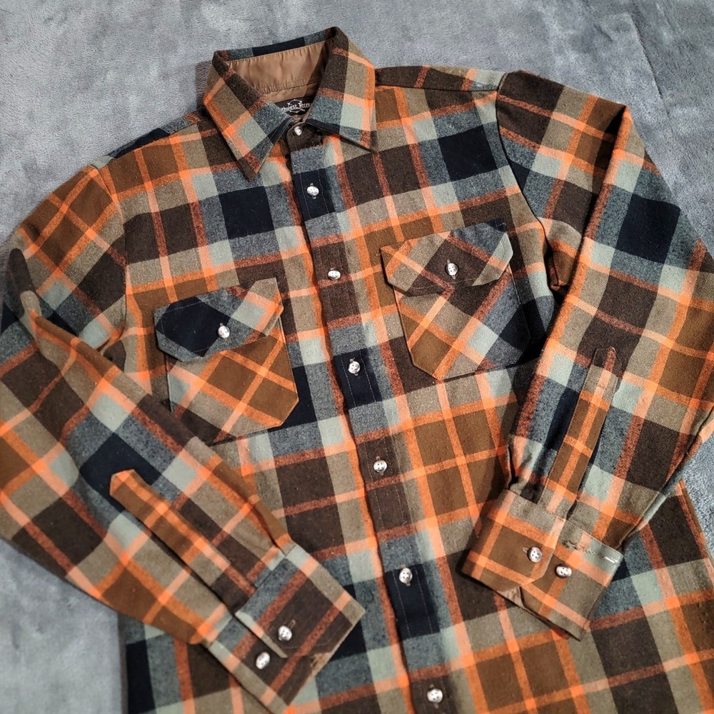 Northwest Territory Shirt Men Small Orange Plaid Acrylic Flannel Vintage 80s